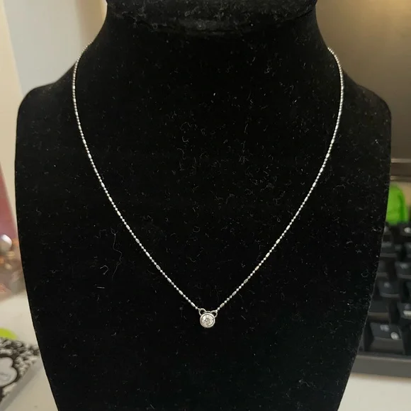 💕Sale 18k WG Diamond Chain💕
